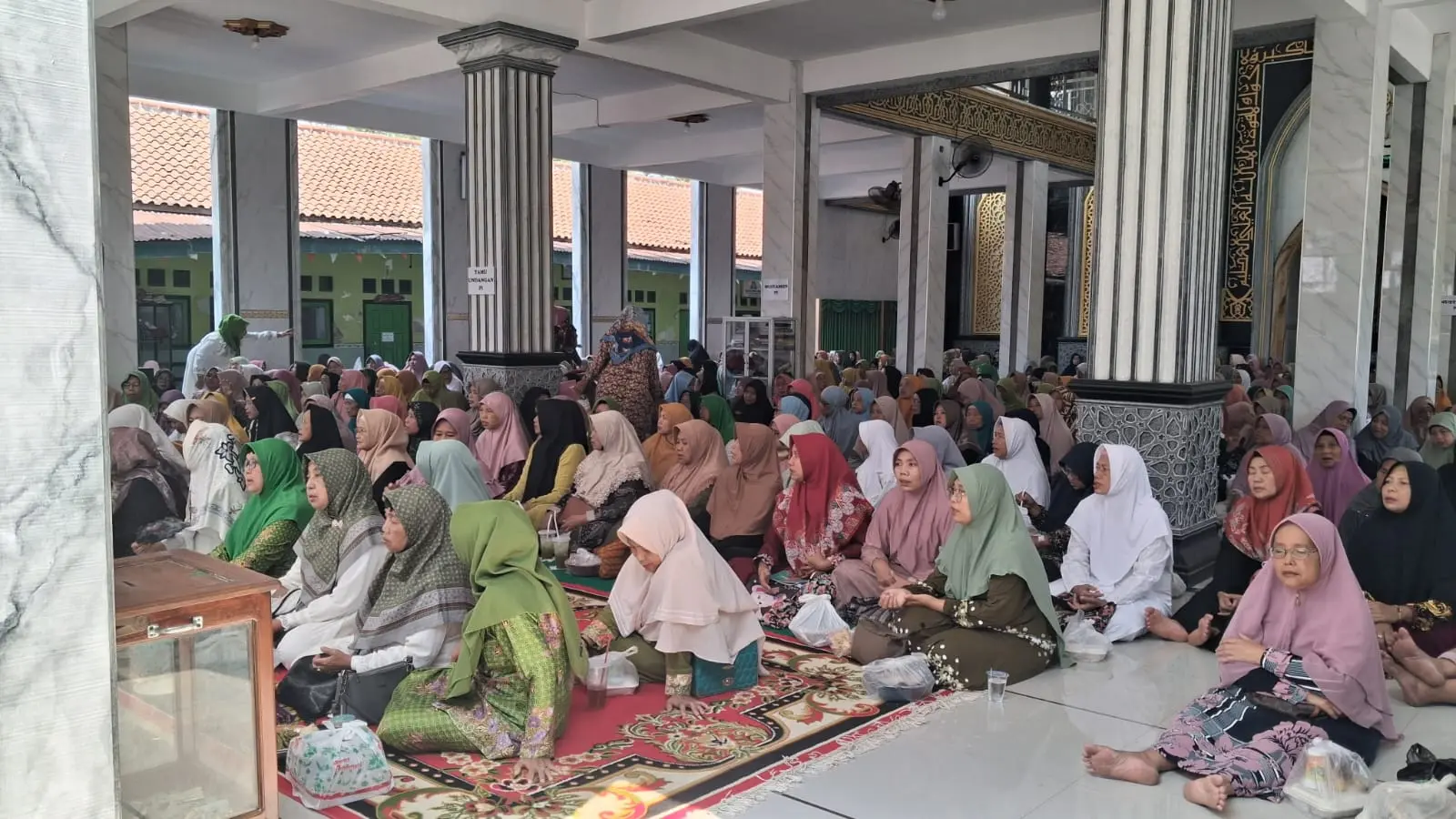Pengajian Rutinan Selasa Wage: Jamaah Diingatkan Bahaya Su’ul Khotimah dan Pentingnya Menjaga Shalat
