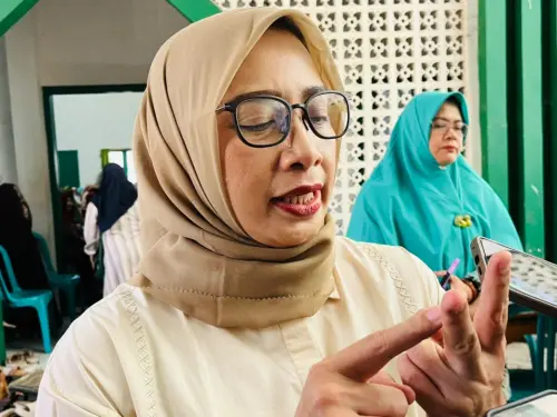 Politisi Asal Pesantren Banyuwangi Dorong Warga Bondowoso Tak Tunggu Sakit Untuk Cek Kesehatan