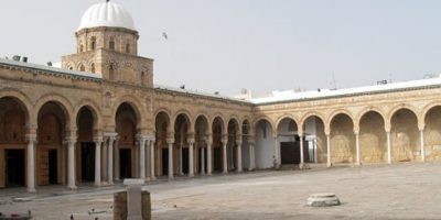 Madrasah Niẓāmiyyah, antara Baghdad dan Tebuireng