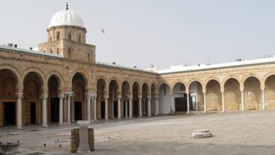 Madrasah Niẓāmiyyah, antara Baghdad dan Tebuireng