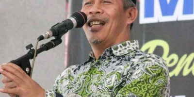 Kesederhanaan KH Marzuki Mustamar, Ketika di Kampus Mengajar