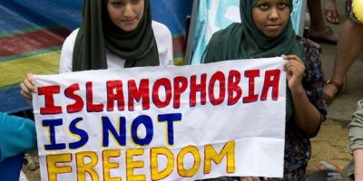 Pesantren Menjawab Islamophobia