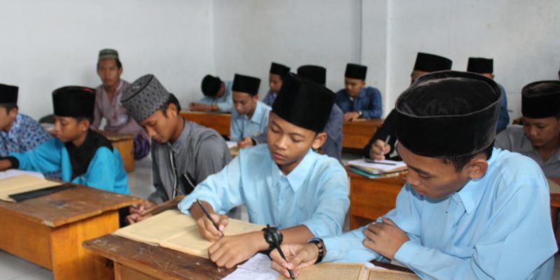 Pendidikan Keterampilan Hidup Untuk Santri Indonesia