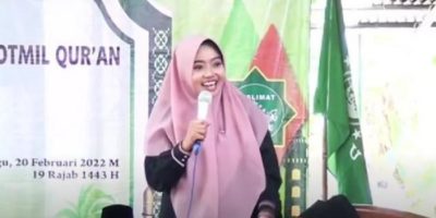 Beraksi di Pohijo Margoyoso, Ustadzah Mumpuni Handayayekti Menjadi Idola Semua Kalangan