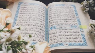 Meninggal Dunia Saat Membaca Al-Qur'an