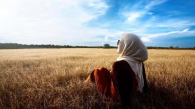 Perempuan dan Wacana Agama
