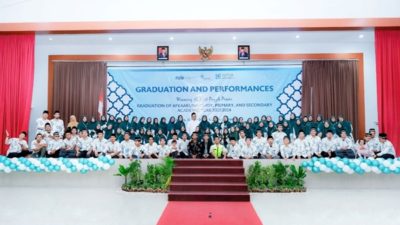 Afkaaruna Islamic School Yogyakarta Sukses Menggelar Wisuda dan Pertunjukan Akbar 2024